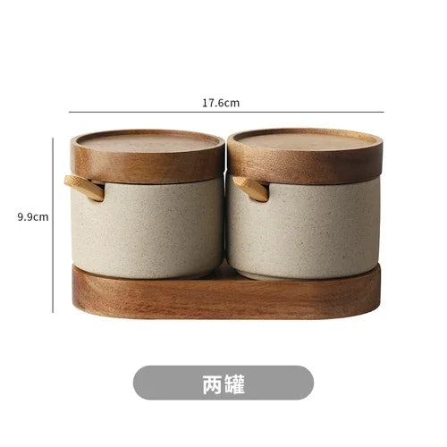 Lot de 2 pots à épices en céramique avec couvercles en bois et plateau – Rangement élégant pour cuisine