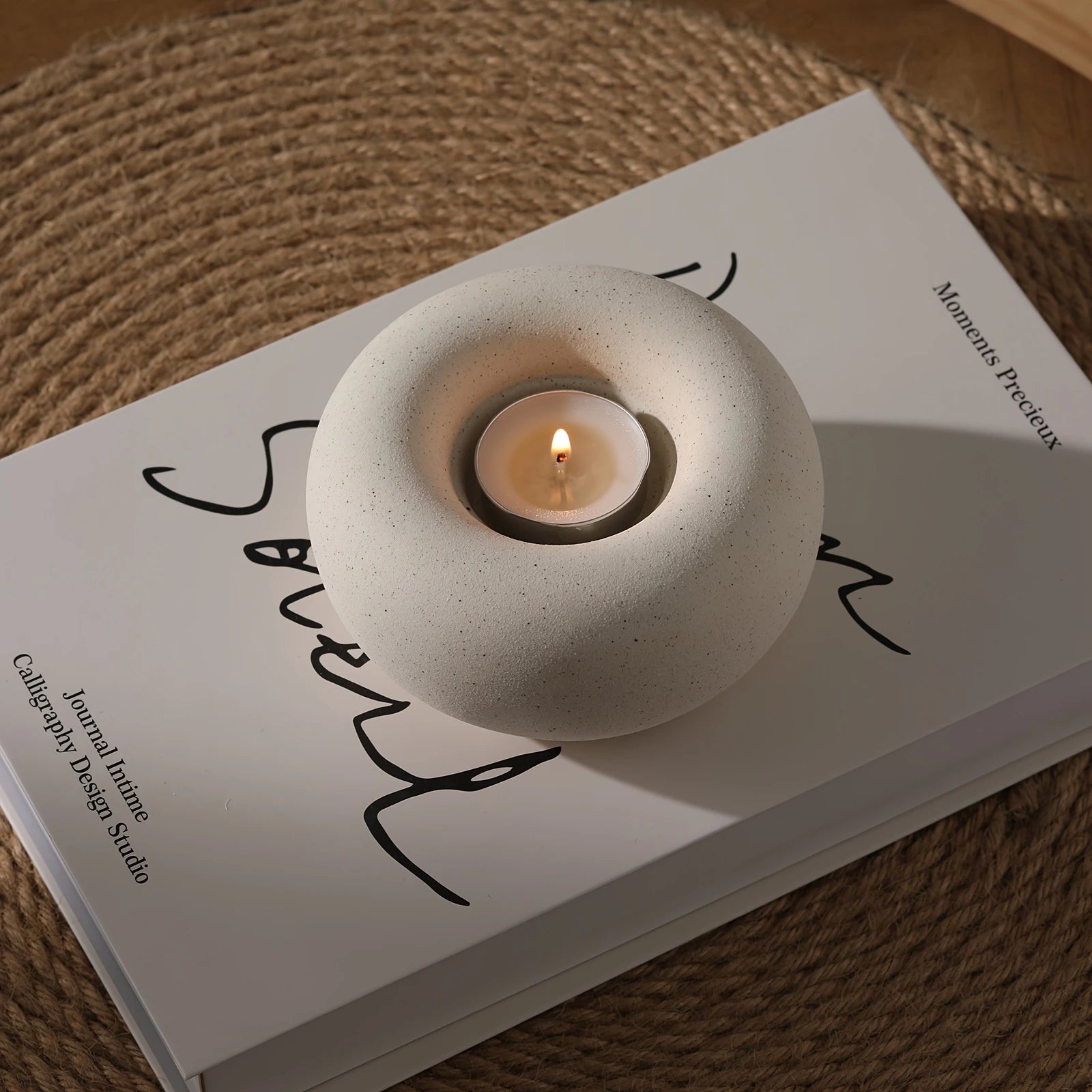 Porte-bougie premium – Cercle donut sculptural pour décoration intérieure et ambiance raffinée