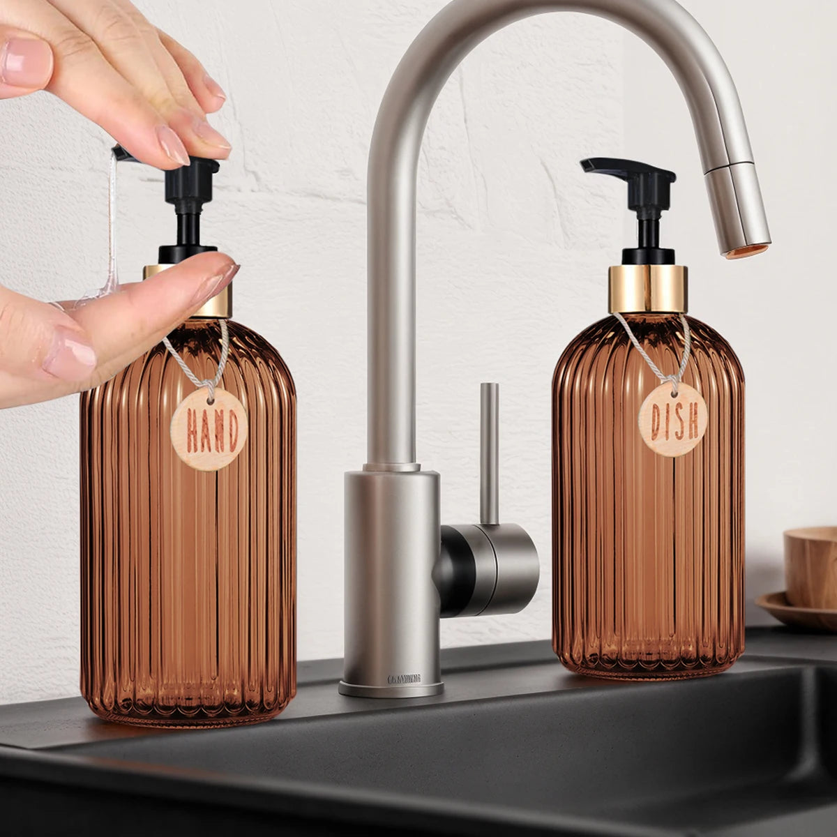 Distributeur de savon liquide rechargeable – Bouteille pressable pour salle de bain