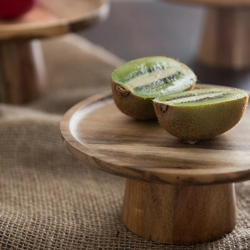 Plateau en bois surélevé – Présentation élégante pour desserts, fruits et snacks
