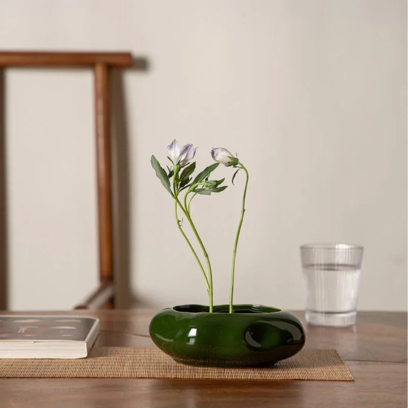 Pot de fleurs en céramique japonaise montagnard – Artisanat traditionnel avec base fixe – Idéal pour arrangements floraux et décoration intérieure