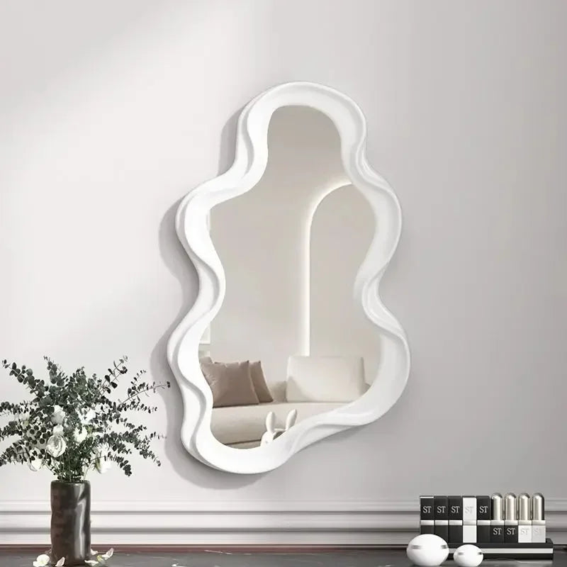 Miroir en forme de nuage – Déco murale minimaliste et élégante